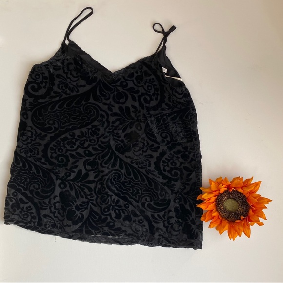 NWT Velvet Patterned Black Swan Camisole - Picture 4 of 4